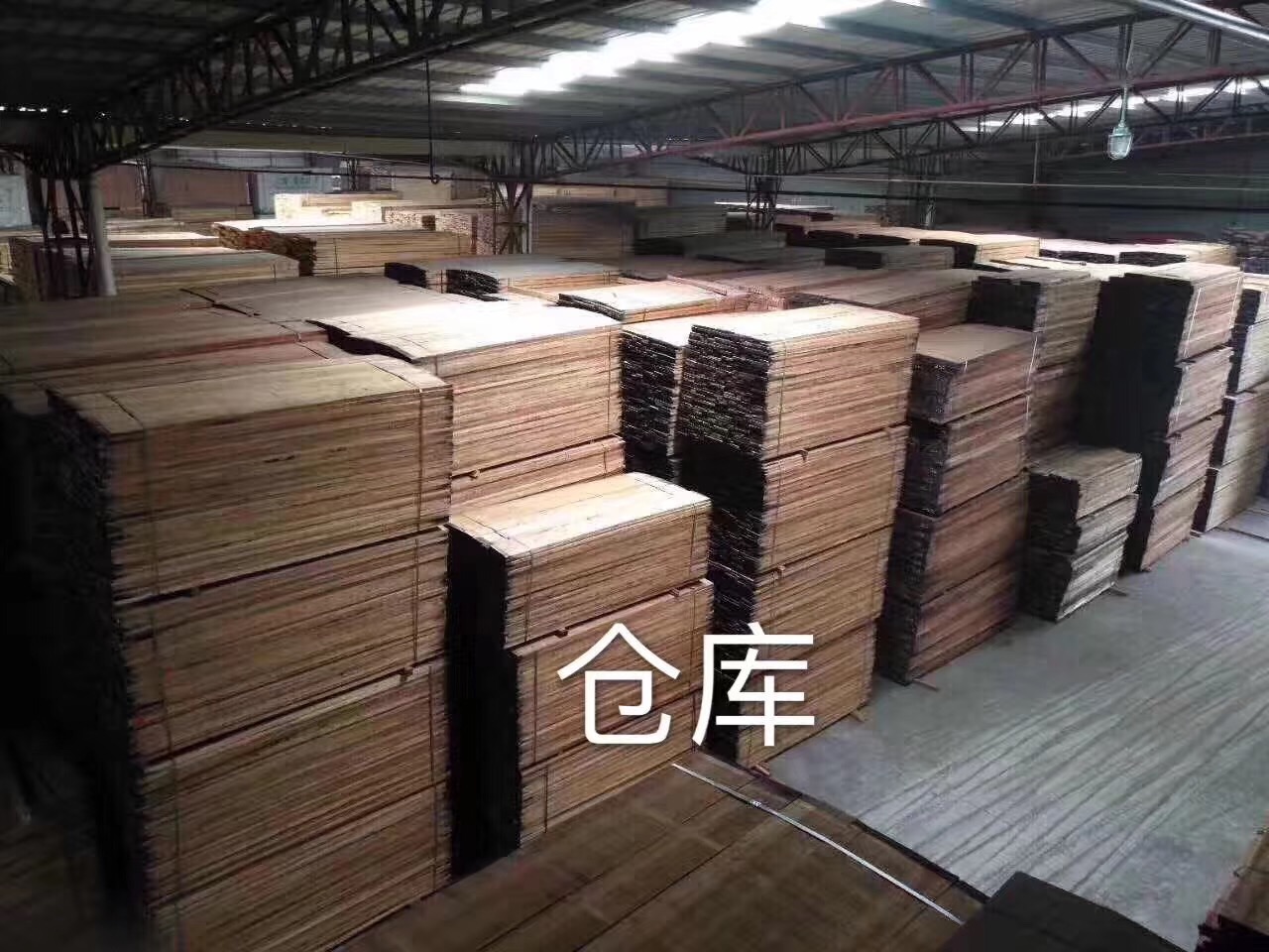 黃金胡桃木5.0-6.0到貨，顏色大美，極受歡迎。各位老板趕緊來下訂單咯。